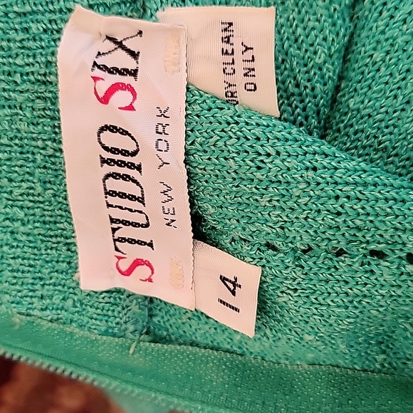 Vintage Knit Dress - Picture 11 of 11